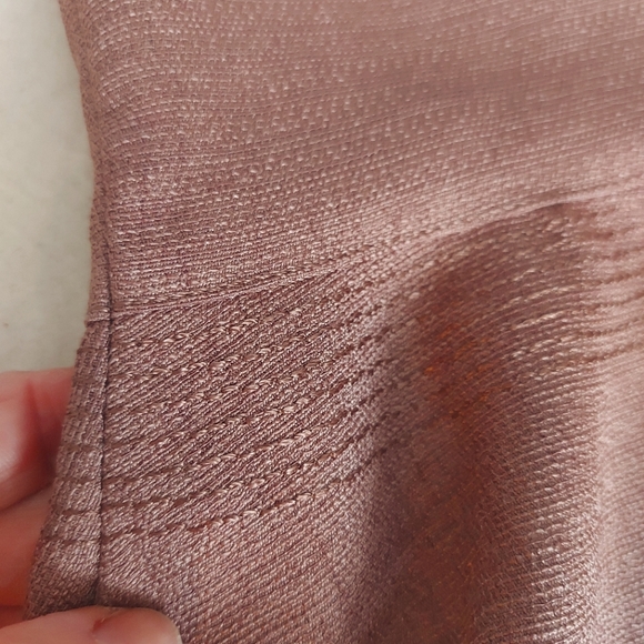 Adorable 3 piece skirt suit with scarf - Picture 10 of 10